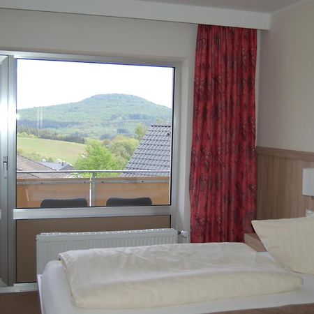 Landgasthaus Pfahl Wershofen Buitenkant foto